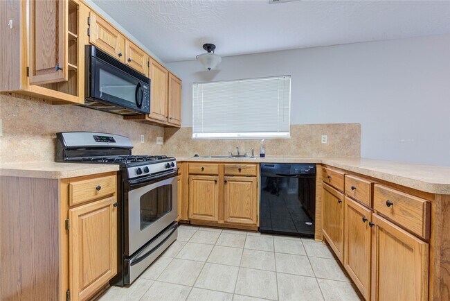 Photo - 3322 Larkwood Ln