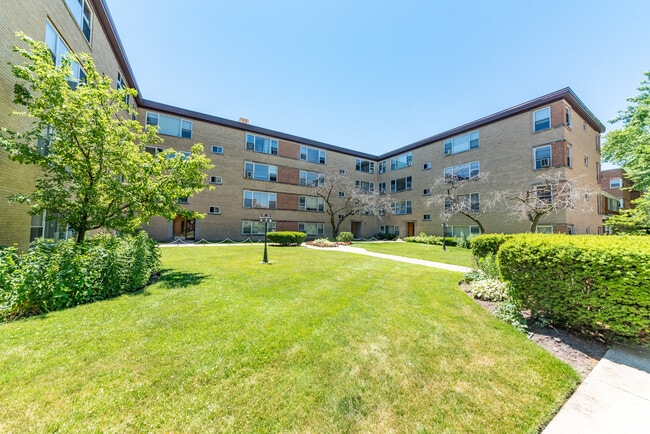 Building Photo - 2625 W Fitch Ave Unit 3F Rental