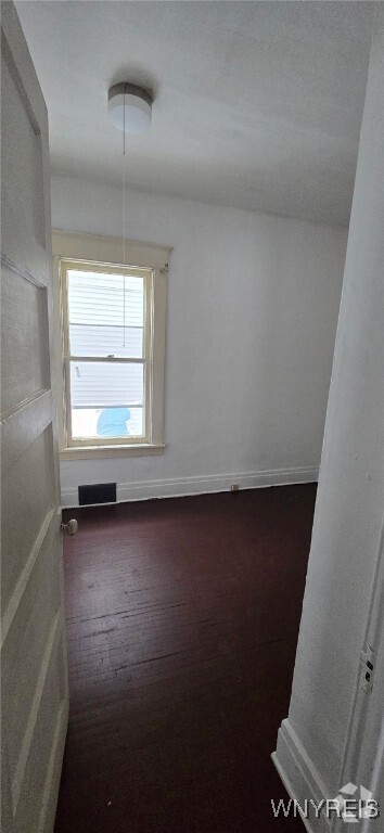Building Photo - 627 Wyoming Ave Rental