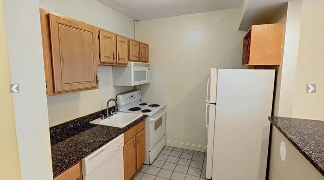Photo - 50 Queensberry St Rental