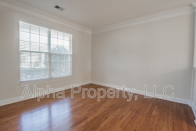 Photo - 311 Cypress Hill Ct