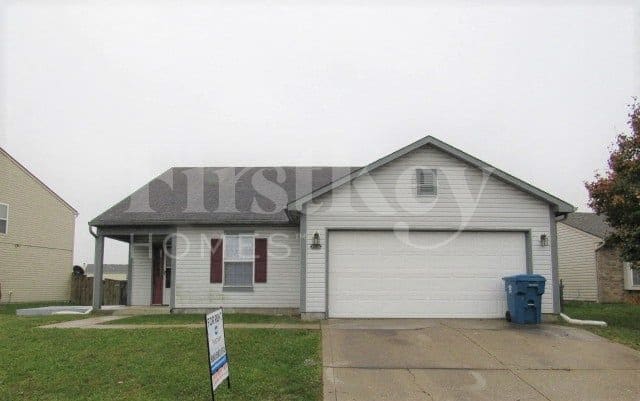 Building Photo - 10235 Lone Wolf Dr