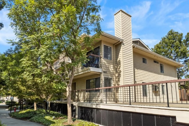 Photo - 461 Northlake Dr Unidad 25
