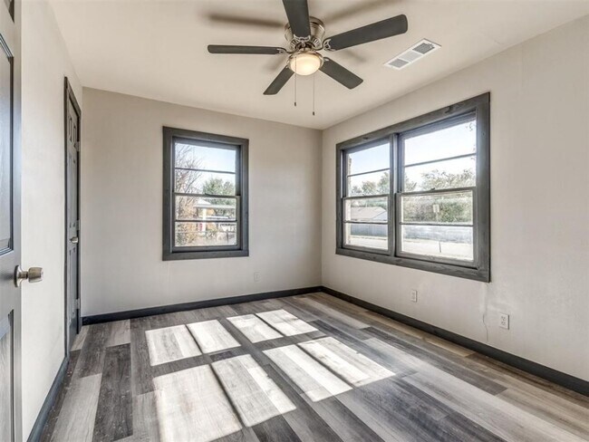 Photo - 3 bed, 1 bath home in Del City, OK