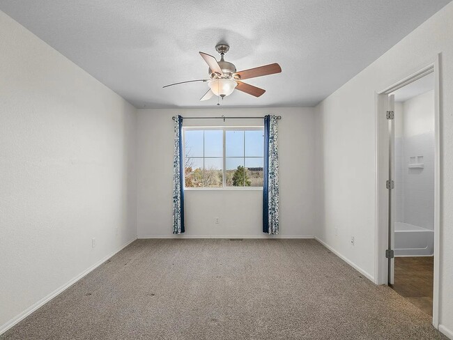 Photo - 3342 Streamwood Dr