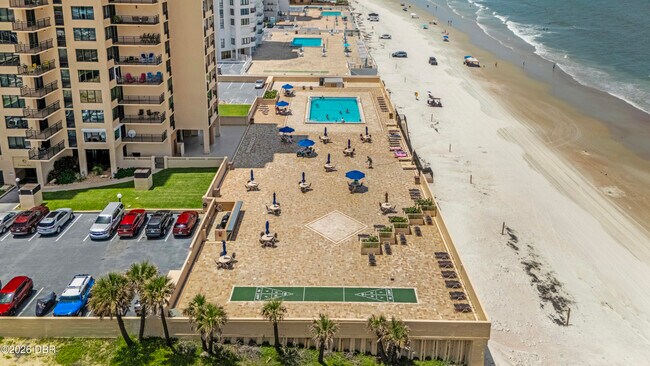 Photo - 3051 S Atlantic Ave Unidad 1705
