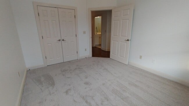 Photo - 760 Wedgewood Ave
