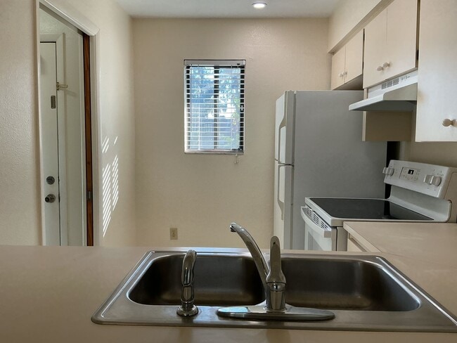 Photo - 411 E Park St Unit 411 E. Park A