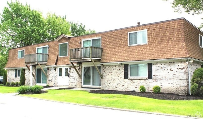Building Photo - 4363 Chestnut Ridge Rd Rental