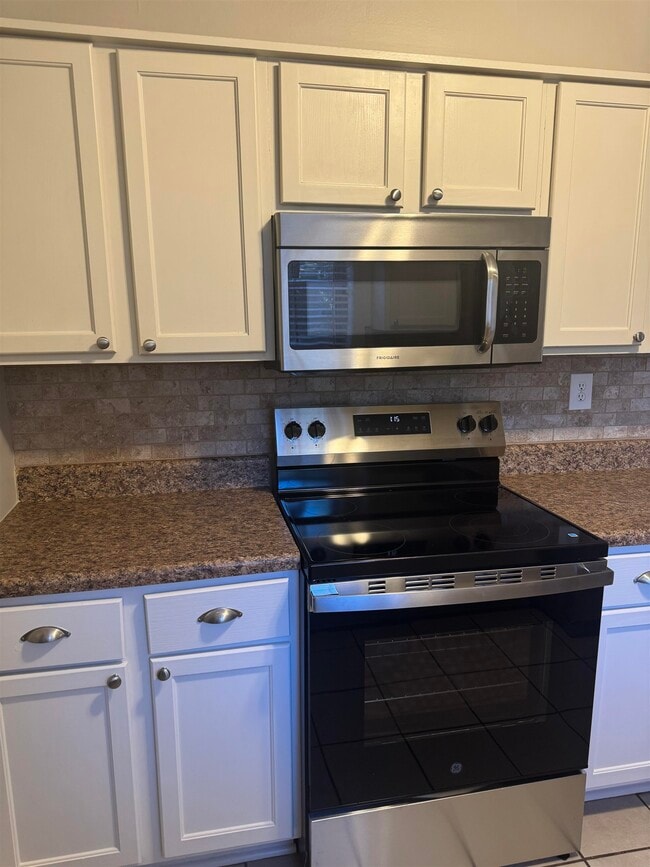 Photo - 7145 Claiborne Dr