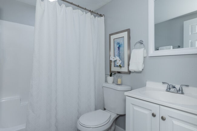 Photo - Rabbit Creek Apartments
