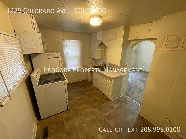 Photo - Walk to BSU! 2 bed / 1 bath Please note:  ...