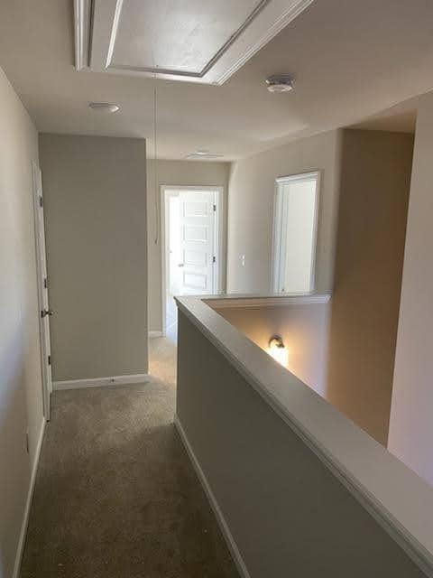 Photo - 200 Broadleaf Way