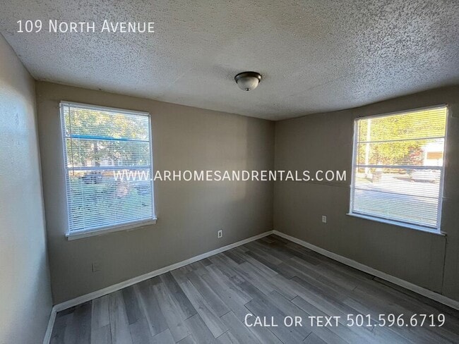 Photo - 109 North Ave