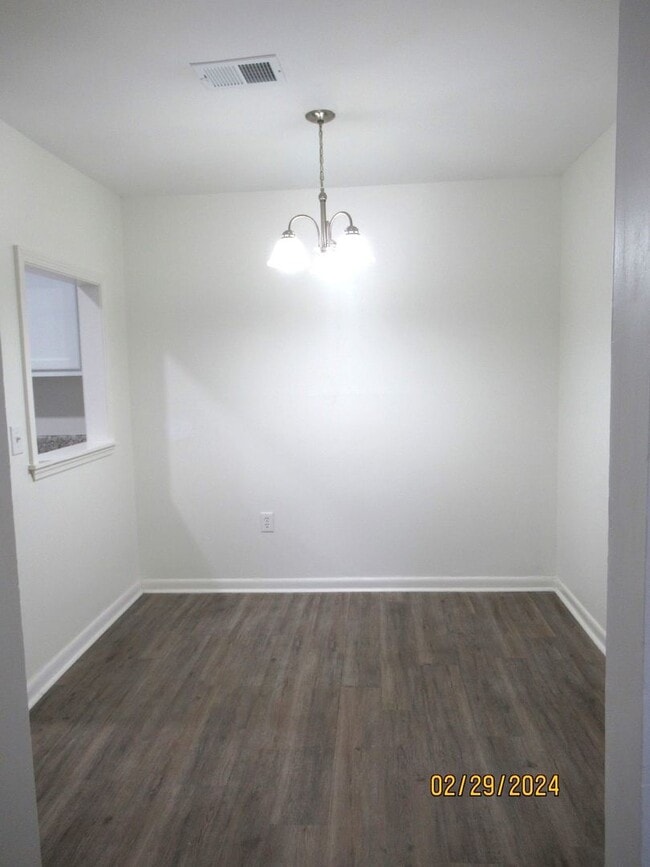 Photo - 3 Bedroom, 2 Bathroom in Willow Run Unit K-3