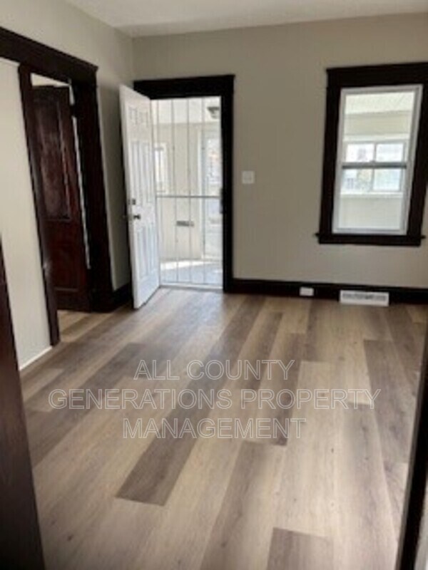 Photo - 19509 Chickasaw Ave Unidad 1