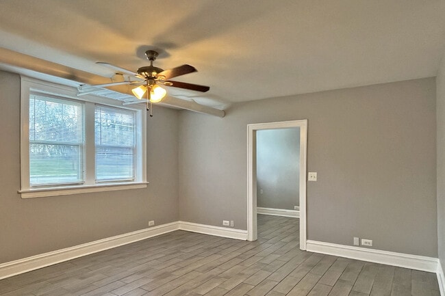 Photo - 326-334 S. Austin Blvd.