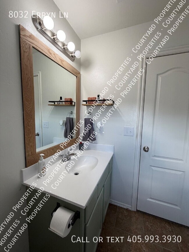 Photo - 8032 Erryn Ln