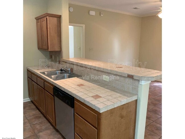 Photo - 645 Gookin Pl Unit 201