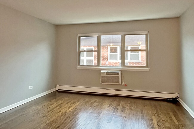 633 S. Maple Ave.