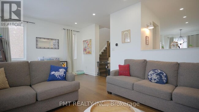 Photo - 7155 Magistrate Terrace