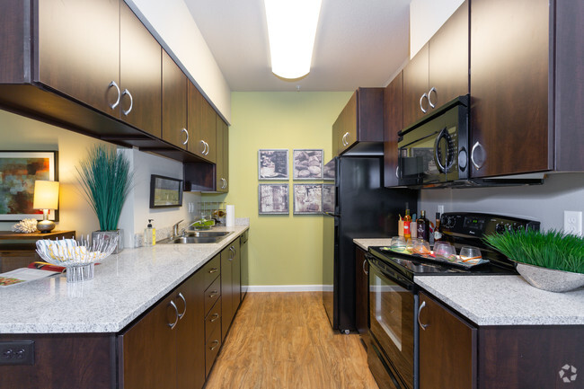 Interior Photo - The Grove at 72nd Rental