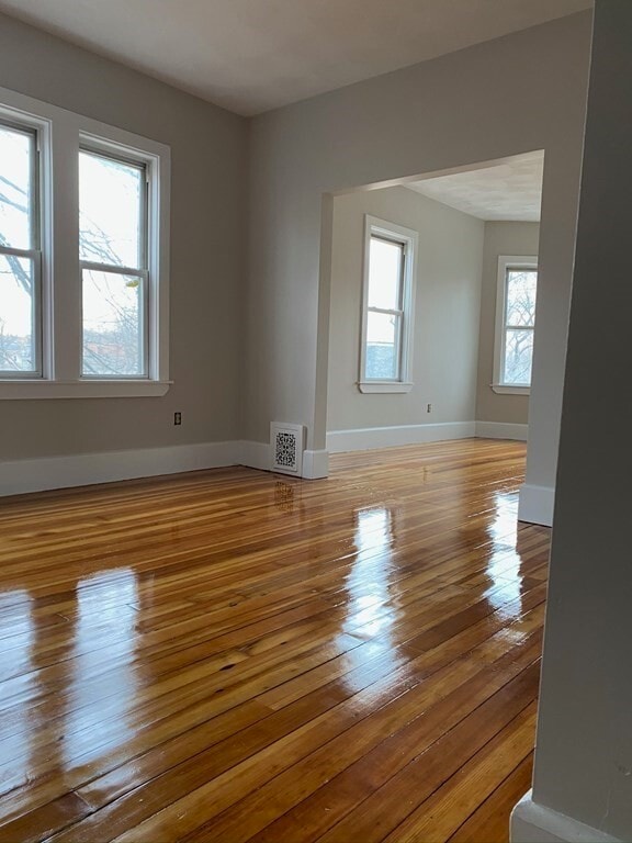 Photo - 229 Poplar St Unit 3