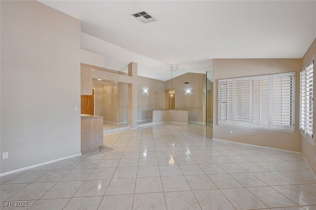Building Photo - 6317 W Canyon Ridge Dr Rental