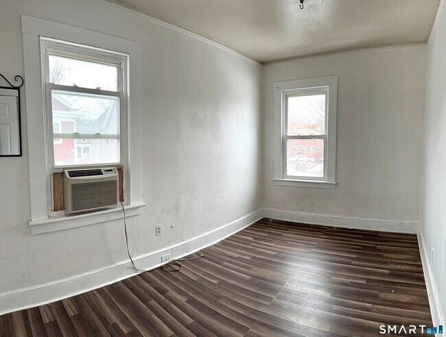 Photo - 21 Edgar St Unit 2