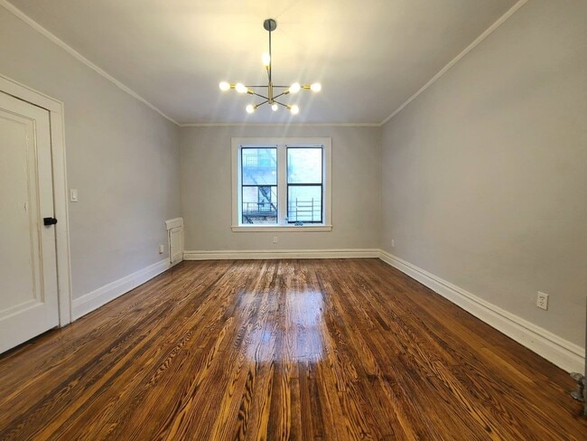 600 Salem Ave Unit C8
