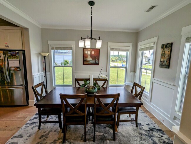 Photo - Gorgeous 4 Bedroom, 2.5 bath in Summerhouse community - Holly Ridge