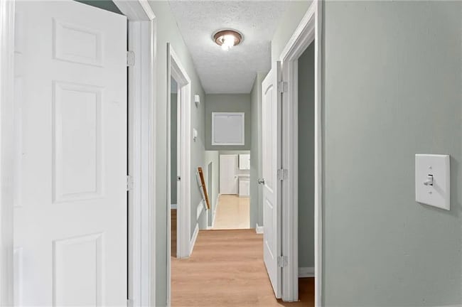 Photo - 6876 Maddox Rd