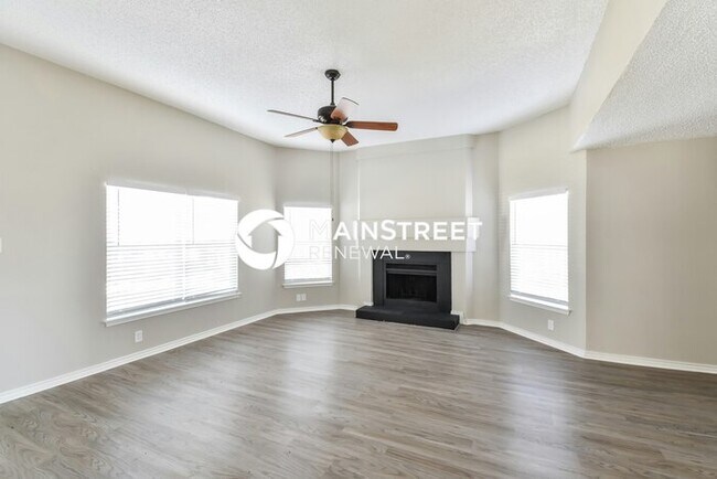 Photo - 5750 Spring Sun