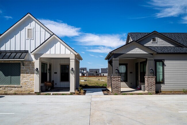 Photo - 15007 Gardenberry Ln