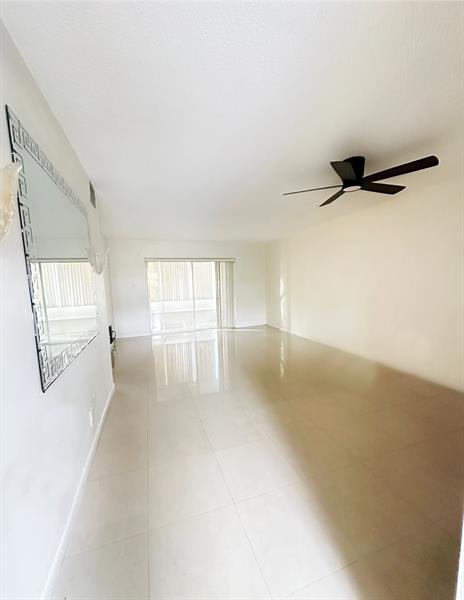 Photo - 7500 NW 5th Ct Unidad 103