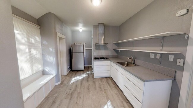Photo - Coming Soon! Charming Cottage for Lease in Downtown Riverside, California!