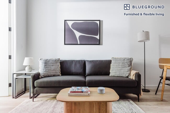 Photo - 253 N 8th St Unidad FL1-ID1633