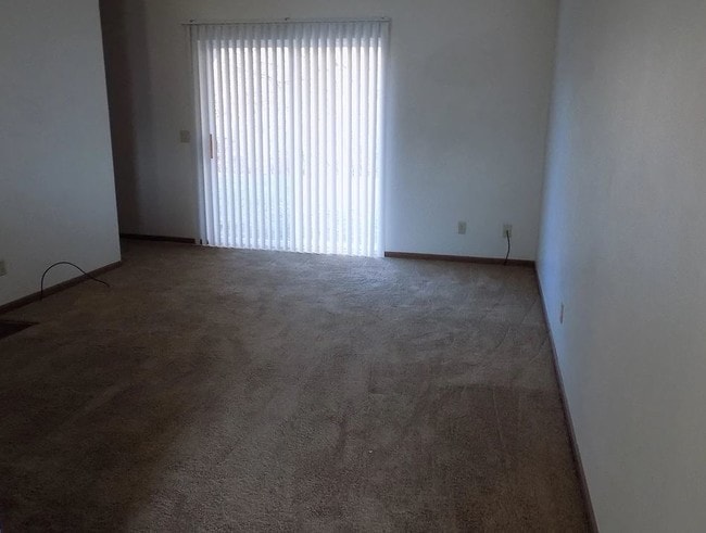 Photo - Hickory Point Apartments