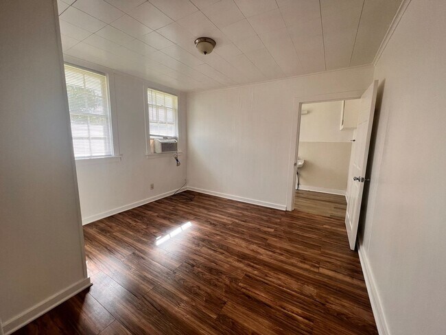 Photo - St Charles Place 812 Unit D