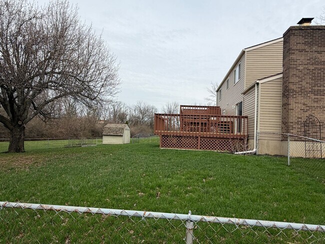 Photo - Great Four Bedroom Huber Home