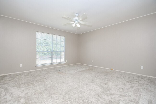 Photo - 6111 Fondren Rd Unidad True