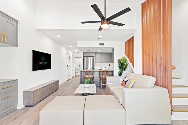 Photo - 8115 Thomas Dr Unidad FL2-ID1355039P