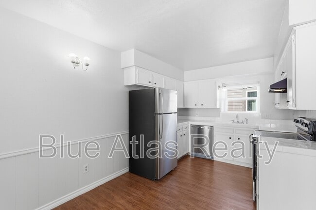 Photo - 225 Bryan St Unit 7