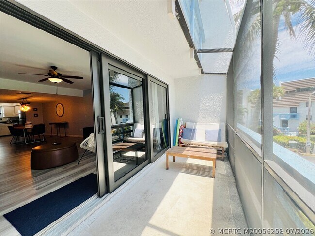 Building Photo - 11000 S Ocean Dr Unit 6I