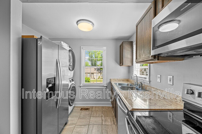 Photo - 2405 Eden St Unit #A