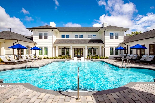 Photo - Hawthorne at the Pointe