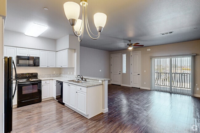 1BD, 1BA - 823SF