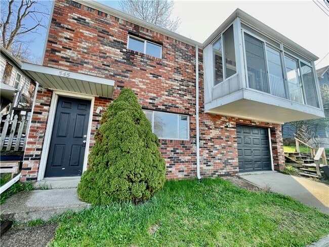 Building Photo - 2 bedroom 2 bath home in Glassport