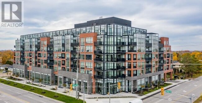 Photo - 681 Yonge St Unit 205
