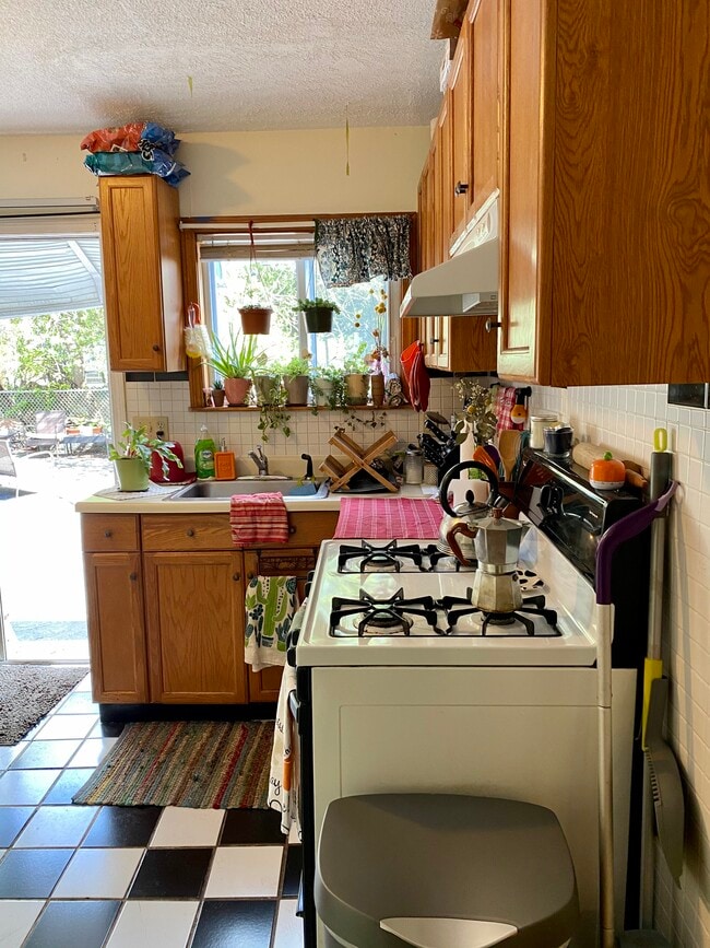 Photo - 167 Charles St Unit 1
